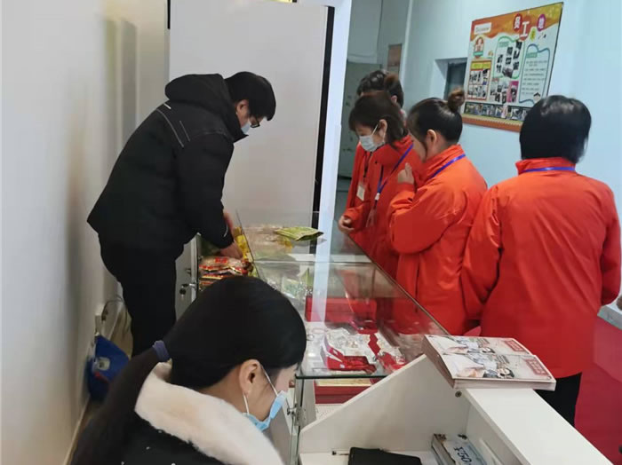 四川中青旅綿陽分社、綿陽市中旅假日旅行社、綿陽自來文化傳播有限公司24H自助售貨服務(wù)盛大開業(yè)